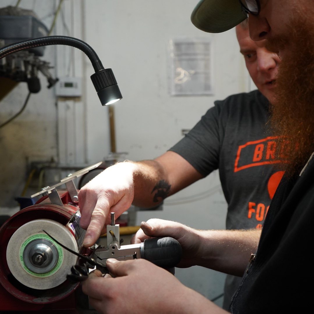 salon Affairs clipper sharpening machines - Sharpening Service in Ikom